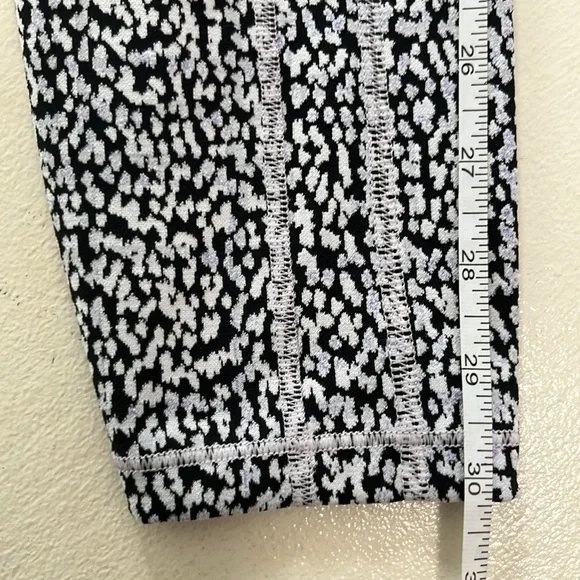 Athleta ULTIMATE STASH HIGH RISE 7/8 LEGGING - Picture 8 of 9